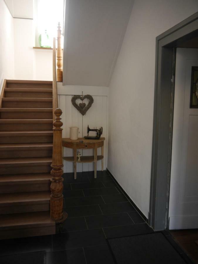 Altes Weingut Weinhaus Rebstock Apartment Вининген Екстериор снимка
